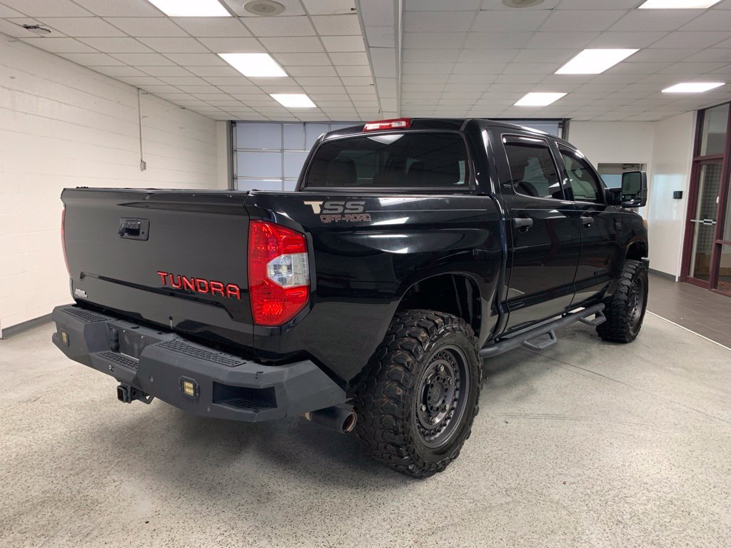 Used 2018 Toyota Tundra SR5 w/ SR5 Upgrade Package AWD/4WD image 7