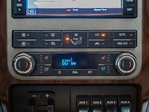 Used 2011 Ford F250 Lariat w/ Chrome Pkg image 26