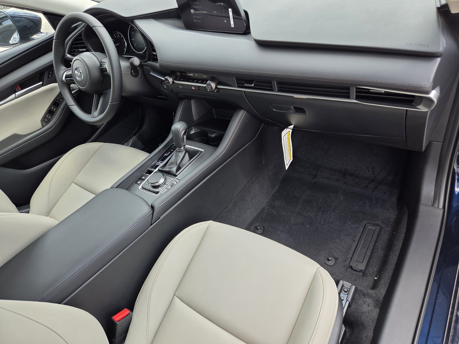 New 2026 MAZDA MAZDA3 2.5 S Sedan w/ Preferred Pkg FWD image 16