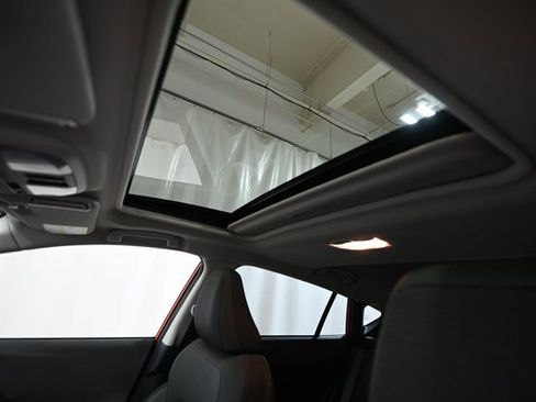 Certified 2024 Subaru Crosstrek 2.0i Premium image 20