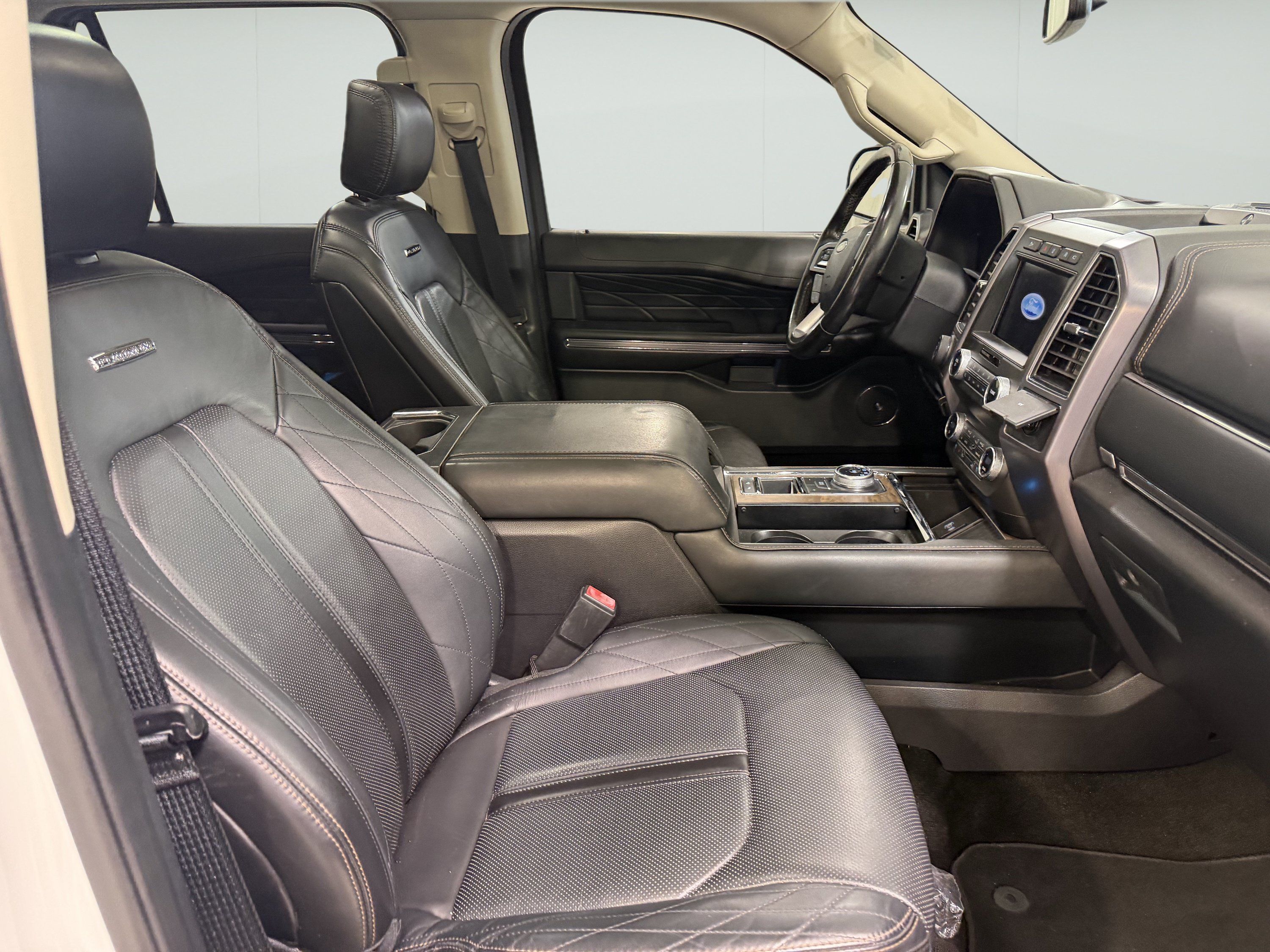 Used 2020 Ford Expedition Max Platinum RWD image 13