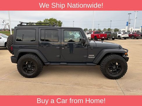 Used 2017 Jeep Wrangler Unlimited Sport w/ Quick Order Package 24S AWD/4WD image 4