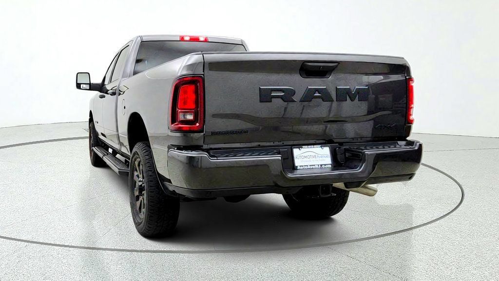 Used 2026 RAM 2500 Big Horn AWD/4WD image 5