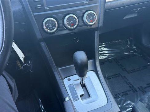 Used 2016 Subaru Impreza 2.0i AWD/4WD image 35