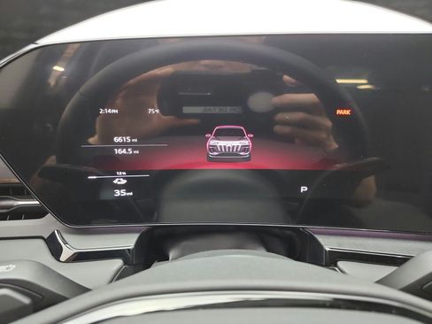 Used 2025 Audi Q6 e-tron Prestige w/ Black Warm Weather Package AWD/4WD image 17