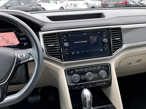 Used 2019 Volkswagen Atlas SEL image 6