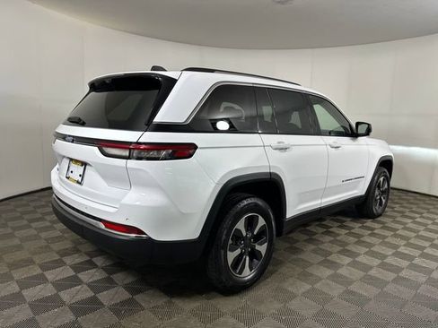 Used 2023 Jeep Grand Cherokee 4WD 4xe w/ Luxury Tech Group II image 3