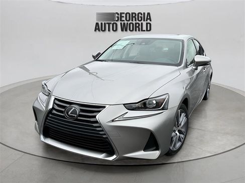 Used 2018 Lexus IS 300 image 1