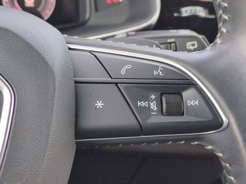 Used 2019 Audi Q8 Premium Plus w/ Premium Plus image 31