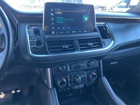 Used 2023 Chevrolet Suburban Premier image 28