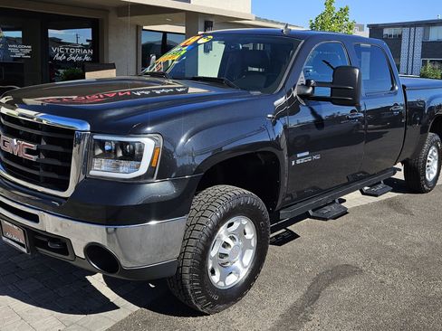 Used 2009 GMC Sierra 2500 SLT w/ SLT Convenience Package AWD/4WD image 1