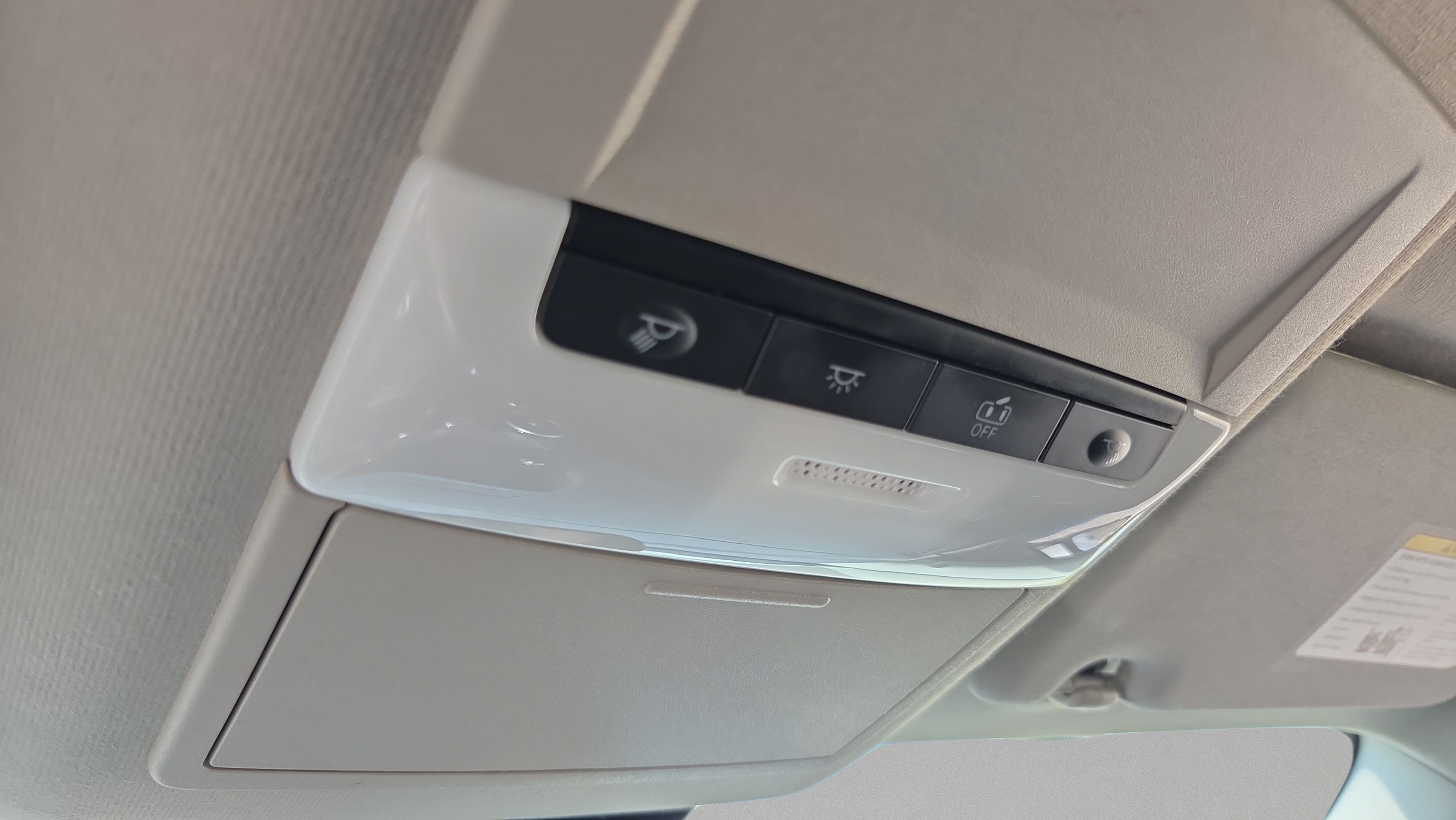 Used 2025 Nissan Sentra S FWD image 28