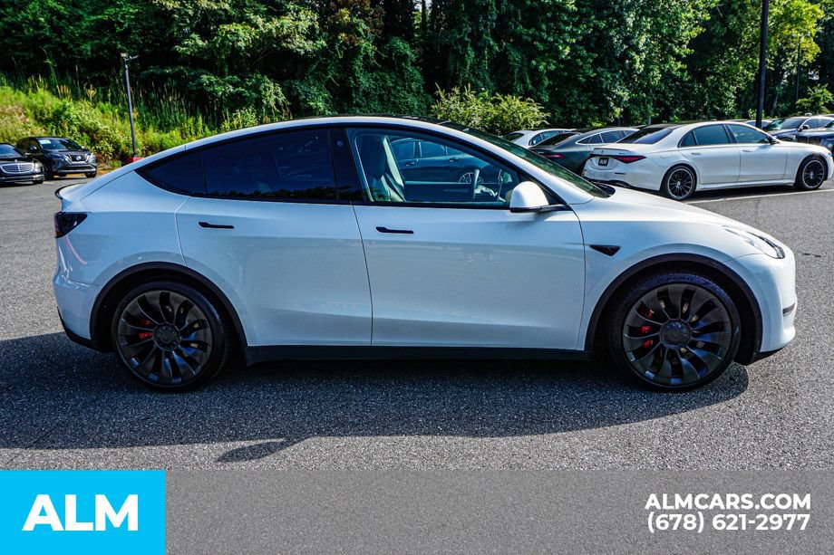 Used 2023 Tesla Model Y Performance AWD/4WD image 8