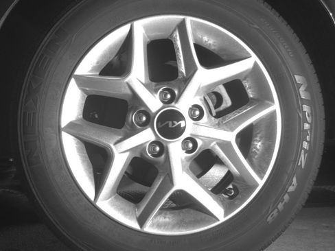 Used 2025 Kia Soul LX w/ LX Technology Package FWD image 14