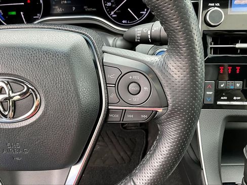 Used 2021 Toyota Avalon Limited w/ Advanced Safety Package image 25