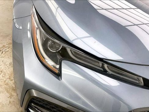 Used 2020 Toyota Corolla XSE image 26