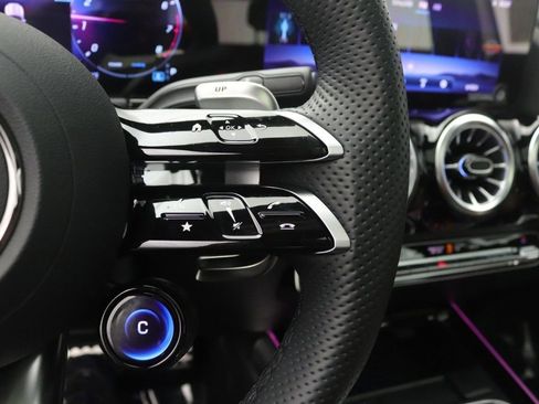 Certified 2025 Mercedes-Benz GLA 35 AMG 4MATIC image 15