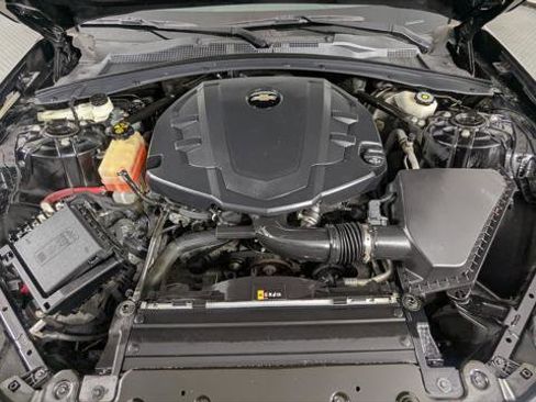 Used 2020 Chevrolet Camaro LT w/ Technology Package RWD image 28