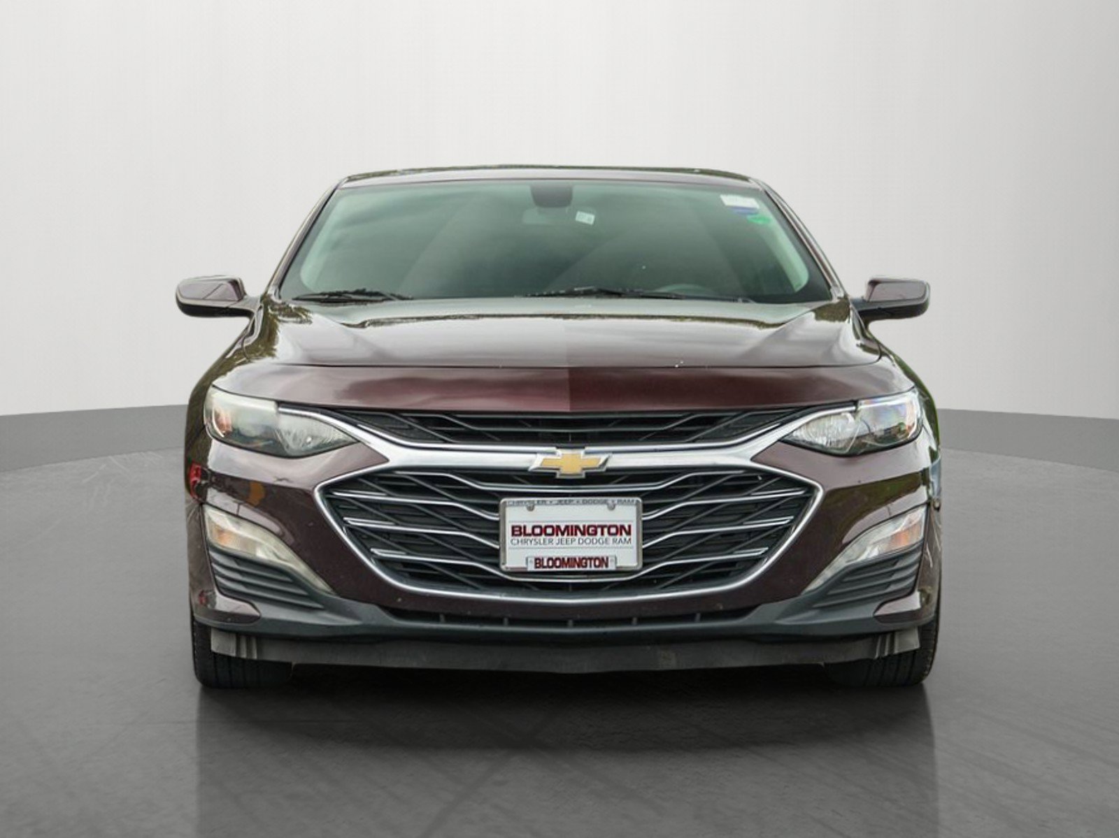 Used 2021 Chevrolet Malibu LT FWD image 2