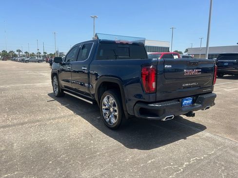 Used 2023 GMC Sierra 1500 Denali w/ Denali Reserve Package AWD/4WD image 7