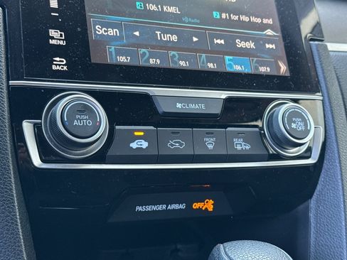 Used 2017 Honda Civic EX image 19