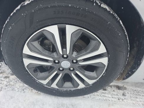 Used 2021 Kia Sedona SX image 13