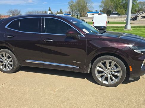 Used 2023 Buick Envision Avenir AWD/4WD image 4