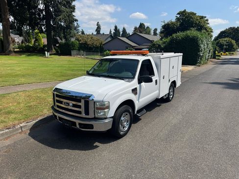 Used 2008 Ford F250 XLT RWD image 9