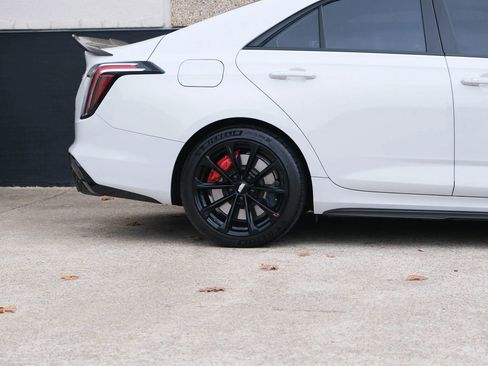 Used 2022 Cadillac CT4 V Blackwing w/ Carbon Fiber 1 Package image 12