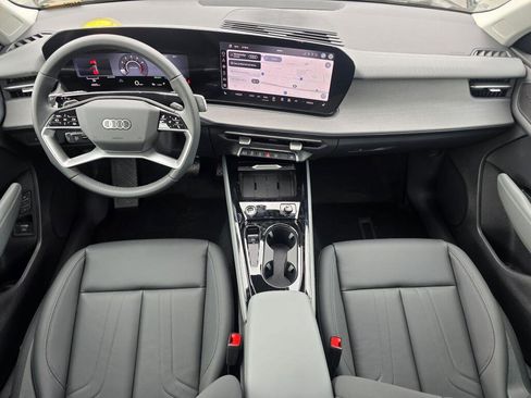 New 2026 Audi Q3 quattro 2.0T AWD/4WD image 16