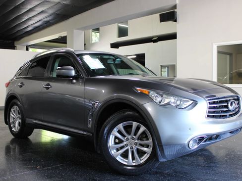 Used 2014 INFINITI QX70 2WD w/ Premium Package image 40