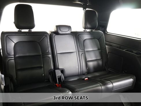 Used 2023 Lincoln Navigator Reserve AWD/4WD image 13