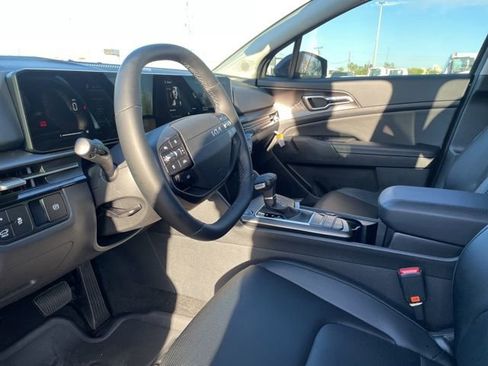 New 2026 Kia Sportage EX w/ EX Panorama Roof Package image 23