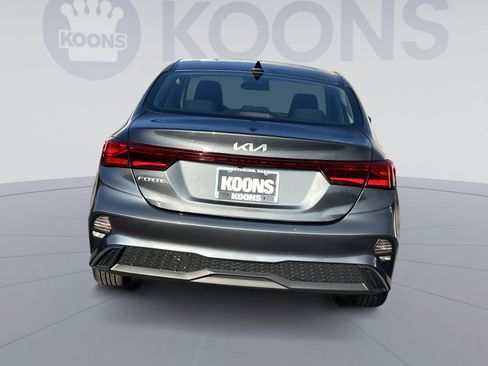 Used 2024 Kia Forte LXS image 5