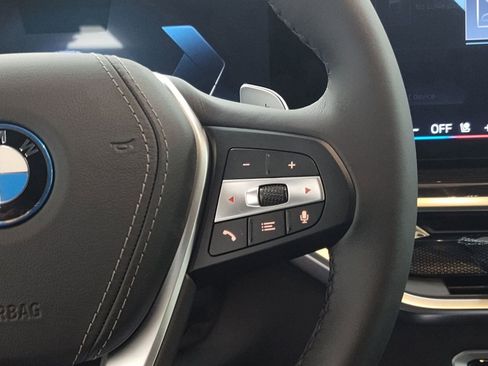 Used 2026 BMW X5 xDrive50e w/ Premium Package image 27