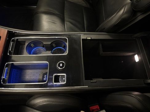 Used 2023 Lincoln Aviator Grand Touring w/ Equipment Group 301A AWD/4WD image 39