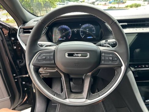 Used 2026 Jeep Grand Cherokee L Limited w/ Limited Altitude Package AWD/4WD image 43