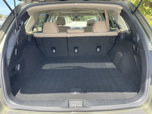 Used 2019 Subaru Outback 2.5i Premium AWD/4WD image 32