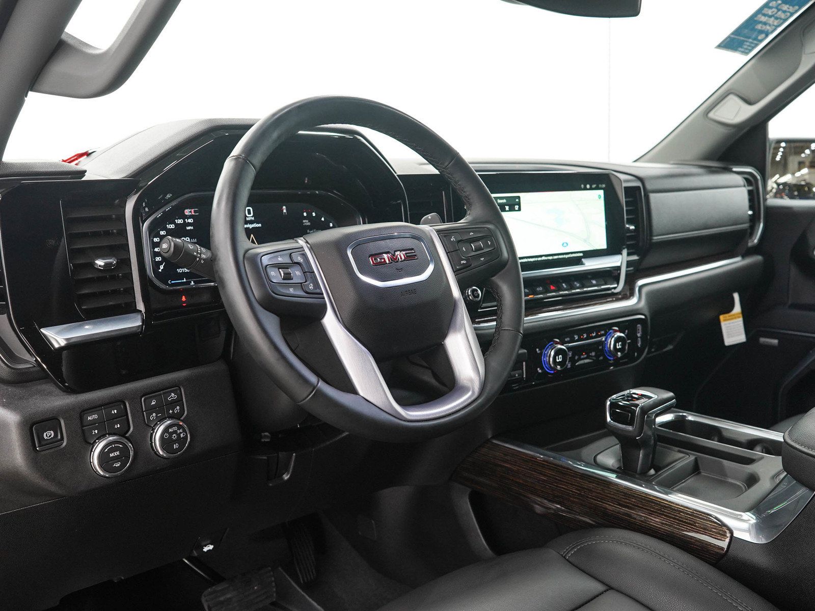 Used 2026 GMC Sierra 1500 Elevation w/ Elevation Premium Package AWD/4WD image 25