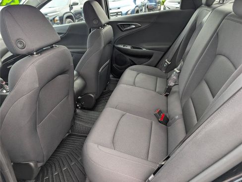 Used 2024 Chevrolet Malibu RS FWD image 14