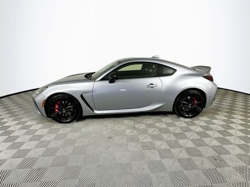 Used 2025 Toyota GR86 Premium w/ Performance Package RWD image 4