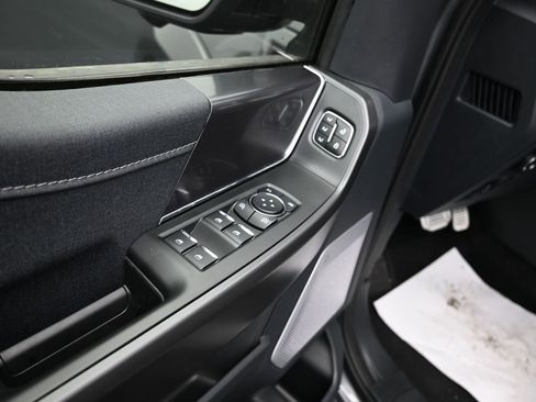 New 2025 Ford F150 Lariat w/ Equipment Group 502A High image 24