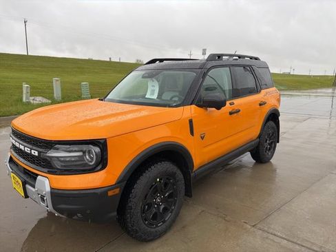 New 2026 Ford Bronco Sport Badlands w/ Sasquatch Badlands Package AWD/4WD image 7