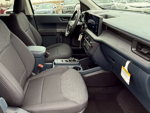 New 2026 Ford Maverick XL image 21