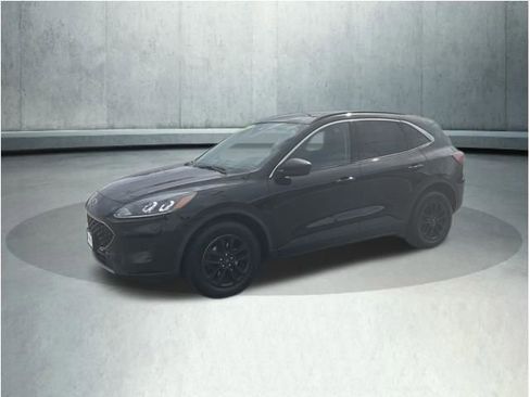 Used 2022 Ford Escape SE w/ Convenience Package AWD/4WD image 3