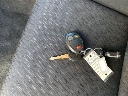 Used 2011 Chevrolet Silverado 1500 LS image 14