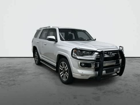 Used 2024 Toyota 4Runner Limited AWD/4WD image 6