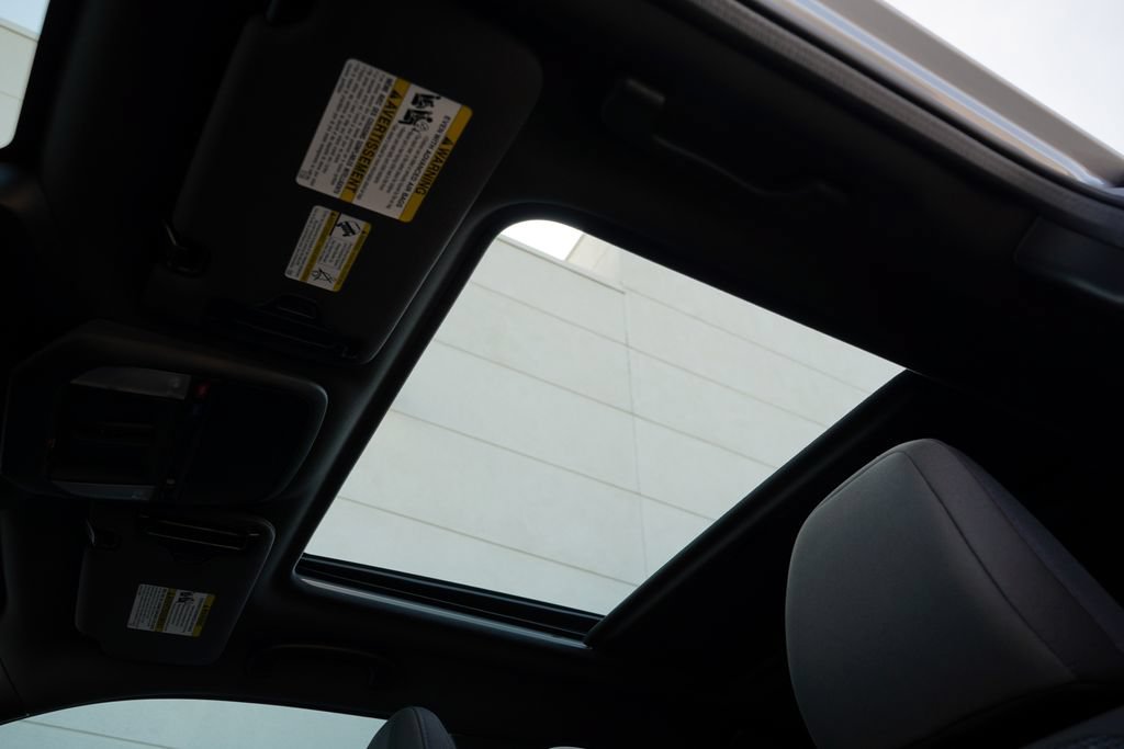 New 2026 Subaru Forester Premium AWD/4WD image 30