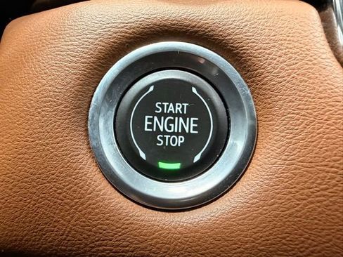Used 2023 GMC Canyon AT4 w/ AT4 Premium Package AWD/4WD image 37