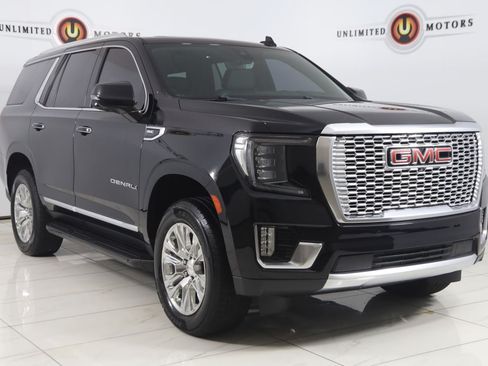 Used 2021 GMC Yukon Denali w/ Advanced Technology Package AWD/4WD image 23